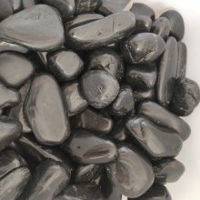 匠心之美 探秘内蒙顺永高档黑色鹅卵石与精品雨花石的装饰艺术